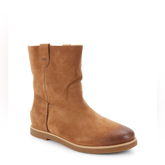 UGG Josefene Leather Short Boots in Chestnut, Size 5.5, New without Box